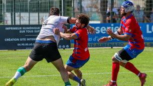 Rugby - Fédérale 1. Chaleur accablante, carton rouge, course poursuite vaine : revivez le match de Châteaurenard