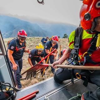 Incendie en vallée d’Aspe : une « vigilance maximale » assurée autour d’un secteur de 2 000 m²