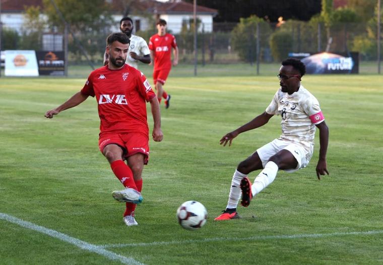 Foot (R3) : Cognac frappe fort d’entrée