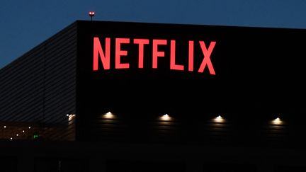 "La France compte beaucoup pour nous", assure Ted Sarandos, le PDG de Netflix, avant l'ouverture du sommet Lumière sur le cinéma