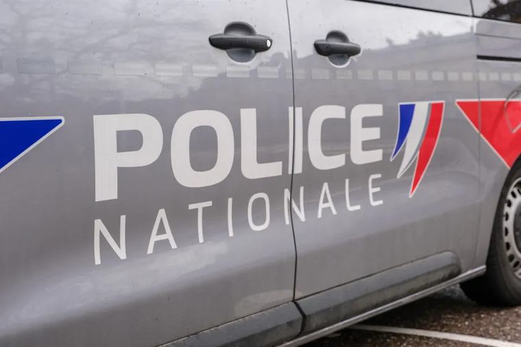 Un motard de 56 ans perd la vie après avoir été percuté par une voiture dans le centre-ville de Grenoble