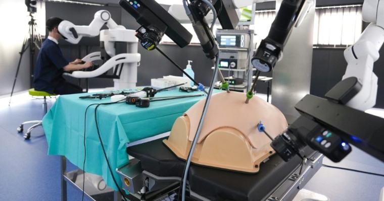 Économie A Strasbourg, un centre d'innovation japonais va créer des robots médicaux