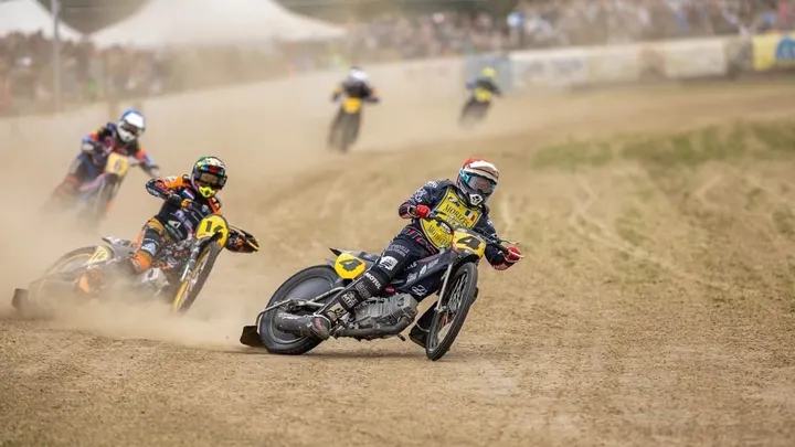 À Morizes, le championnat du monde de long track fait rugir les moteurs