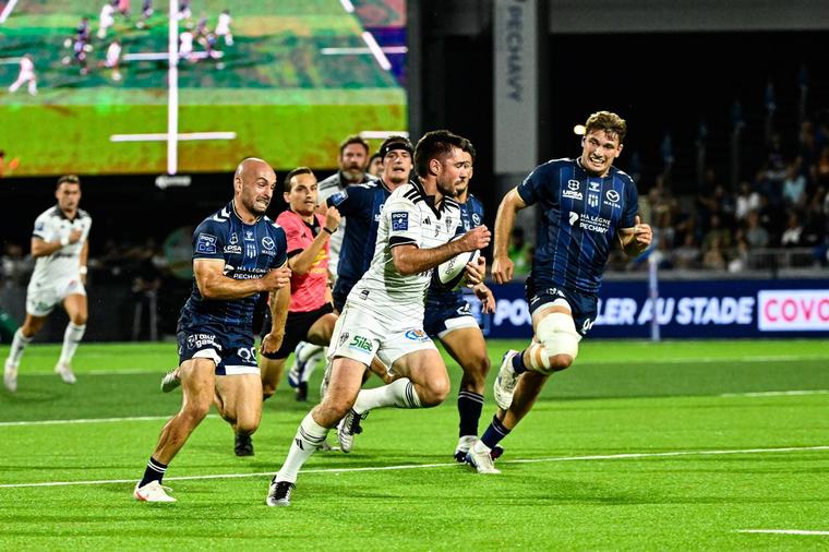 Rugby. « On a fait une première mi-temps catastrophique ; il n’y a rien qui a fonctionné » : les premières réactions après la défaite du SUA face à Brive (14-37)