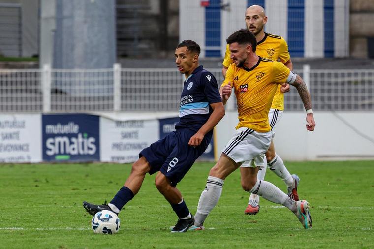 Foot (Régional 1) : la réserve de l’ACFC a rebondi contre Thouars
