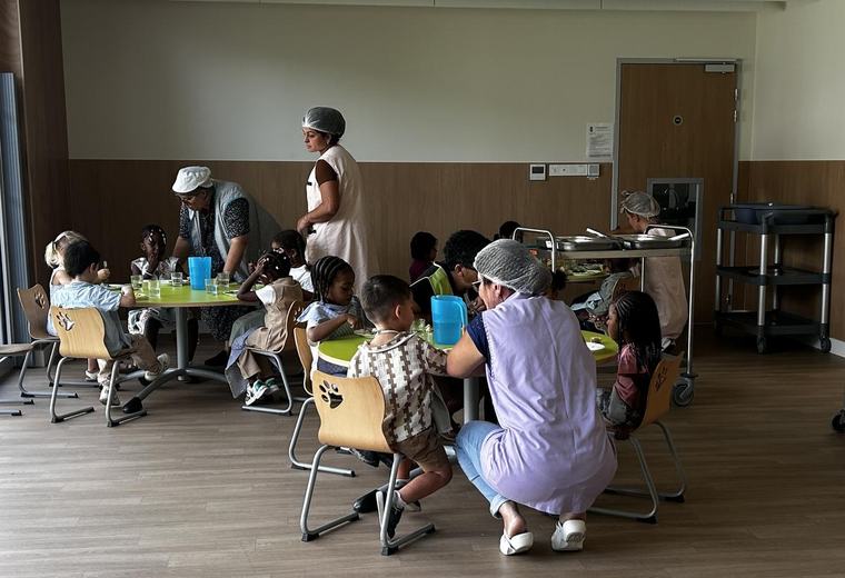 Rentrée scolaire dans les écoles de Dax : un nouveau restaurant scolaire et « une salle climatisée dans chaque école », comme annoncé par la municipalité