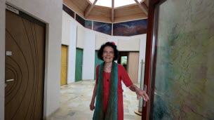 Mais pourquoi cette maison ?. À Bettlach, la maison qui chante et qui danse de la docteure Martine Boucher