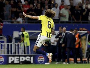 La sanction est tombée : Mattéo Guendouzi suspendu quatre matchs et 50 000 euros d'amende par l'UEFA pour insultes et provocations lors de Fenerbahçe