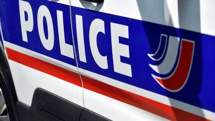 Un faux policier piège des commissariats pour faire lever des immobilisations de véhicules en Ile-de-France