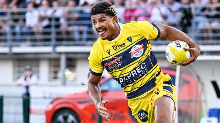 Top 14 : l'ASM Clermont avec deux joueurs de 18 ans titulaires pour commencer à Lyon