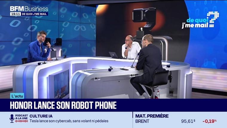 De Quoi J'me Mail : Le Robot Phone d'Honor, un smartphone avec caméra pro motorisée (1/2)
