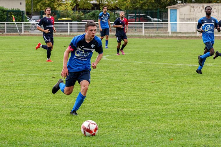 Foot (D2) : Saint-Yrieix (B) et Bel Air prennent les commandes (résultats, classements, buteurs et étoiles)