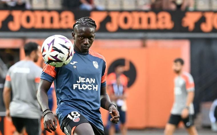 Inexpérience, arrivées tardives, adaptation à la langue, à la Ligue 1, niveau physique… Au FC Lorient, le défi de l’intégration des huit recrues