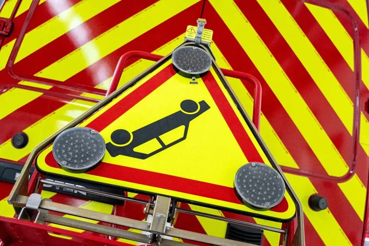 Un homme de 26 ans décède au volant de sa voiture dans la Sarthe