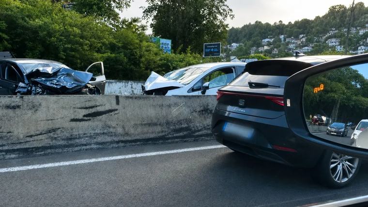 Fort-de-France : trois blessés dans un choc frontal au pont de Chaînes et d'importants embouteillages