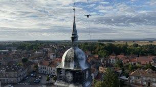 Étain. Des drones pour nettoyer la toiture de l’église