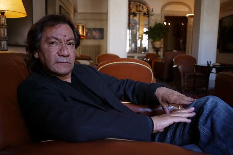 "Il va nous manquer, il avait un regard particulier" : le réalisateur Tony Gatlif, conteur de la culture gitane, est mort à Arles à 77 ans