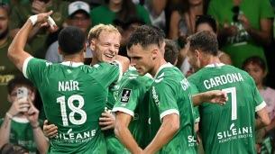 Football. « Pas un club comme les autres » : trois buts sublimes et un succès, l'ASSE signe une première historique et marche sur la Ligue 2