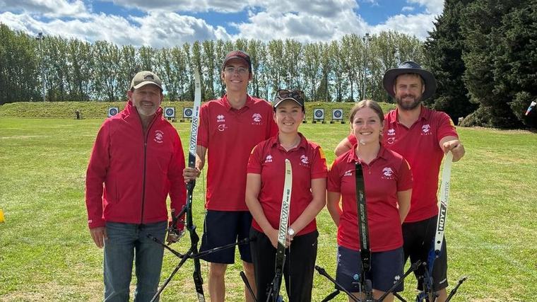 Quatre nîmois sélectionnés dans le collectif de préparation Olympique de l'équipe de France de tir à l'arc