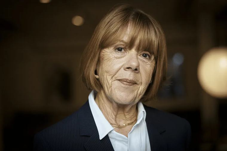 "J'ai tellement de chance" : Jane Fonda et Gisèle Pelicot s'embrassent à Venise, deux générations de féminisme main dans la main