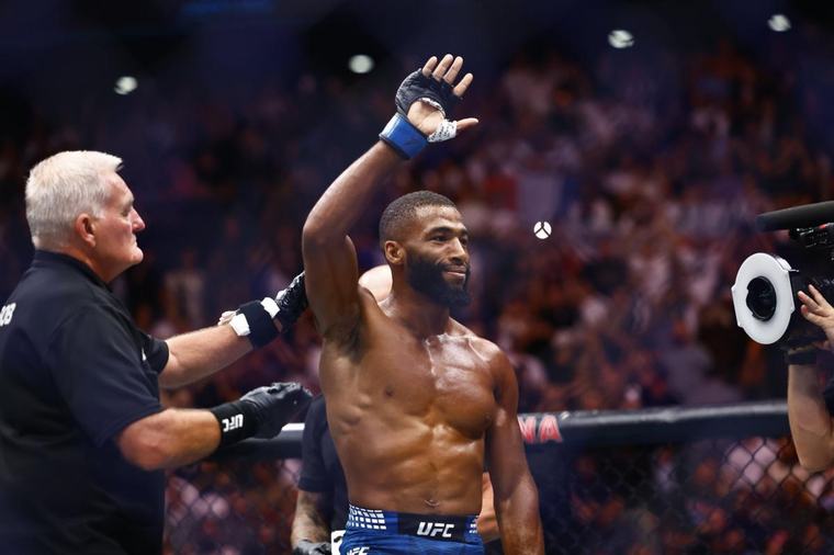 03:42 MMA, UFC Paris 5 Quelle suite pour Parnasse ?