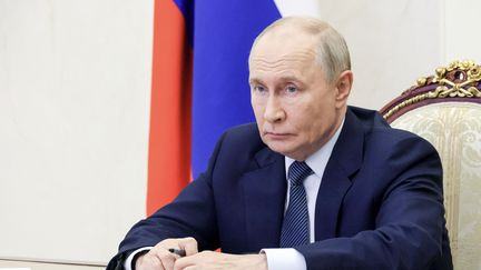 Guerre en Ukraine : Vladimir Poutine rencontre les émissaires américains de Donald Trump à Moscou