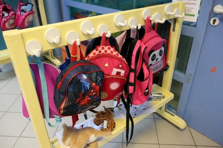 "Si elles le disent, c'est que ça a dû arriver" : un animateur du périscolaire jugé pour agressions sexuelles sur neuf enfants