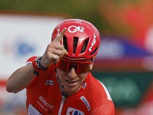 Il ne reviendra pas avant 2027 : après sa chute sur la Vuelta, Tadej Pogacar tire un trait sur la fin de sa saison