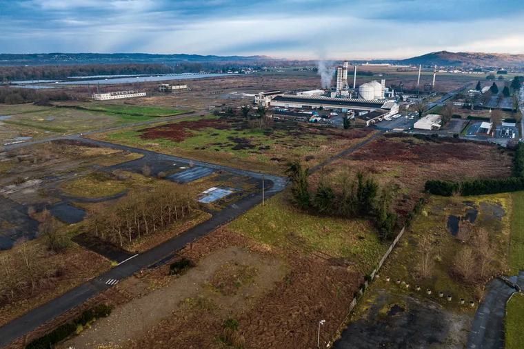 Projet d'usines de biokérosène sur le bassin de Lacq : "coup de pression inacceptable" ou "avenir de la France", les élus appelés à se positionner