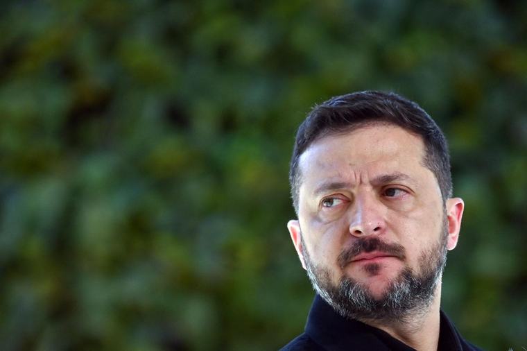 Ukraine : Volodymyr Zelensky recadre des services de renseignement rivaux après une fusillade entre agents