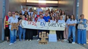 Roanne. Gel d’un poste de formateur : l’institut de soins infirmiers de nouveau en grève