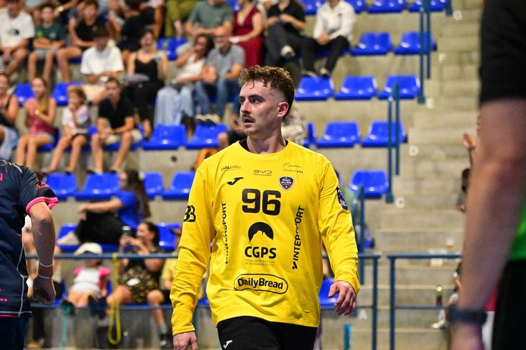 À Istres, un dernier arrêt de Labro pour une première victoire de Pau Billère
