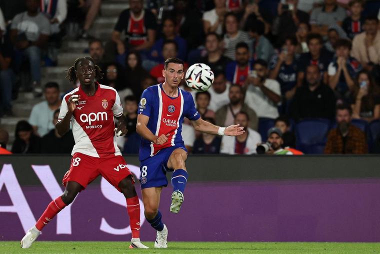 Football. « Je n’aime pas être dans la lumière, mais je pense que cette année je peux me le permettre » : Fabián Ruiz se place dans la course au Ballon d’Or