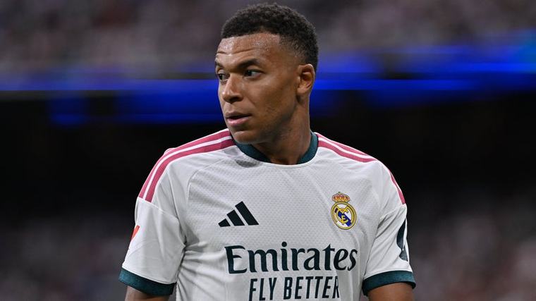 DIRECT. Ligue des champions: "le chemin est encore long", les confessions de Mbappé sur le Ballon d'or