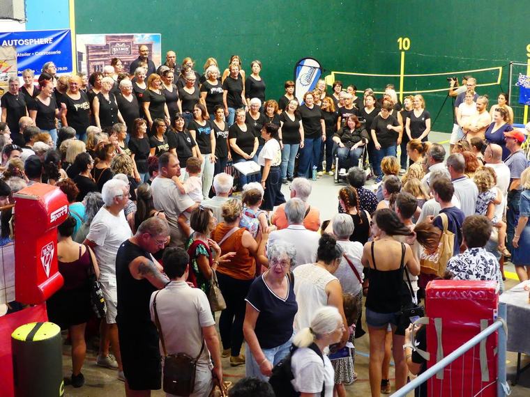 Orthez : plus de 1 000 visiteurs au forum des associations