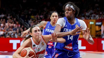 Les Bleues réussissent leur entrée en lice à la Coupe du monde de basket en surclassant la Hongrie