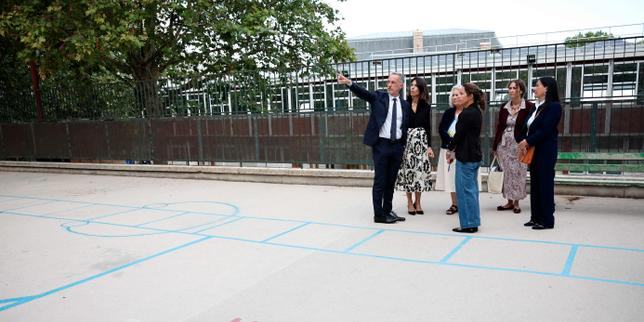 Violences dans le périscolaire à Paris : Emmanuel Grégoire, Anne Hidalgo et la Ville visés par une plainte de familles