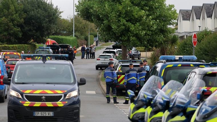 L'homme qui a tué sa voisine avant de retourner son arme contre lui dans le Finistère est mort à l'hôpital