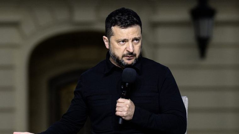 Volodymyr Zelensky évoque une possible "désescalade" cet hiver dans la guerre en Ukraine