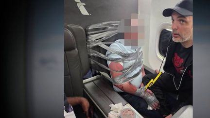 Dans les avions, les incidents avec des passagers violents se multiplient