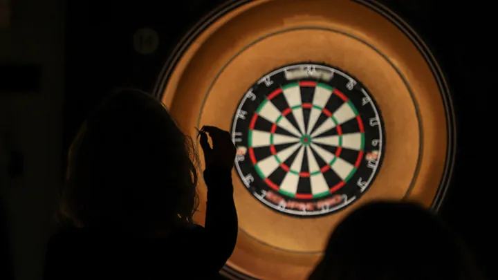 Périgueux : le bar à fléchettes à côté du cinéma a ouvert ses portes