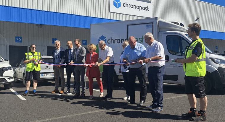 Chronopost a inauguré son bâtiment géant dans le nord de l'Aveyron