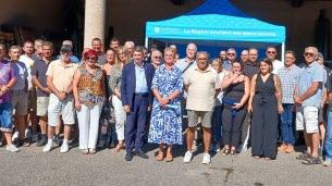Ambronay. La Région distribue des barnums à trente-trois communes du secteur