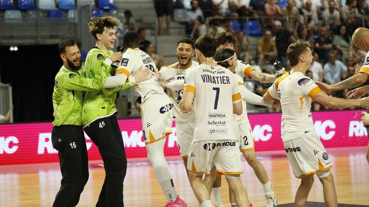 "On a l'amour du maillot" : la jeunesse du Sélestat Alsace handball espère décrocher un nouveau maintien en Starligue