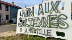 Meurthe-et-Moselle. La guerre des éoliennes divise le village, le maire démissionne