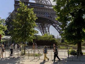 La tour Eiffel inaccessible ce lundi : pourquoi le monument le plus visité de France est-il fermé au public ?