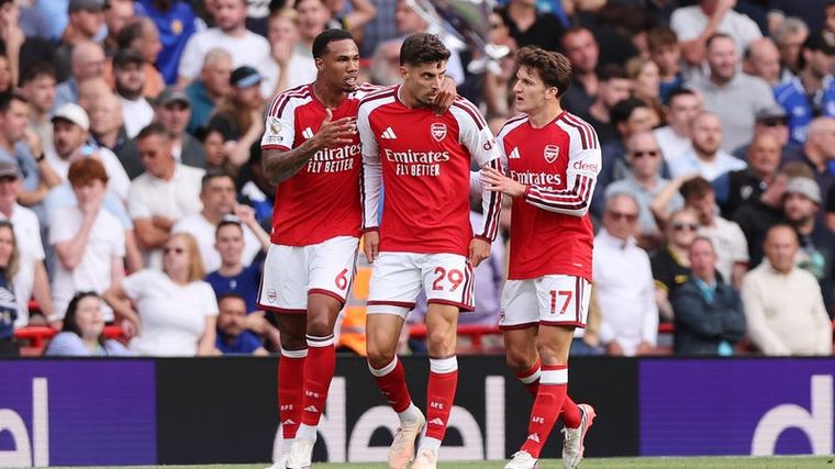 Premier League: porté par un grand Havertz, Arsenal frappe un joli coup dans le derby de Londres face à Chelsea