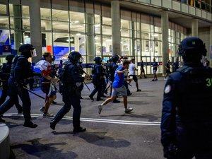 "C'est une violence complètement malade" : choqué par les agressions aux abords du stade de l'OL, le directeur général du club demande l'aide de la police