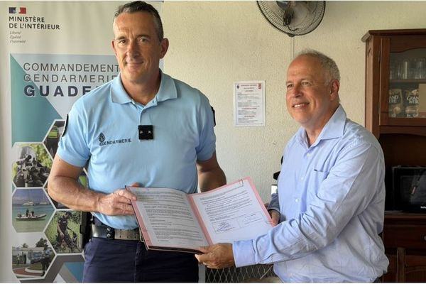 Vols et vandalisme : la gendarmerie de Guadeloupe et Orange Antilles-Guyane s’allient pour protéger les réseaux.