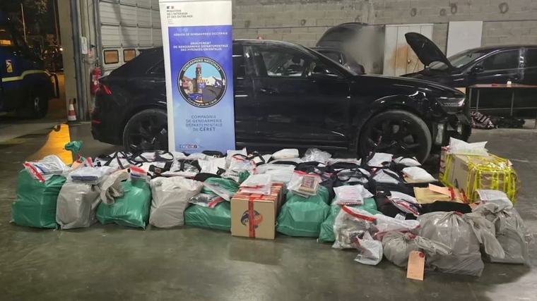 "Aucune raison qu'ils viennent ici" : près d'une tonne de cocaïne saisie après une course-poursuite dans les Pyrénées-Orientales